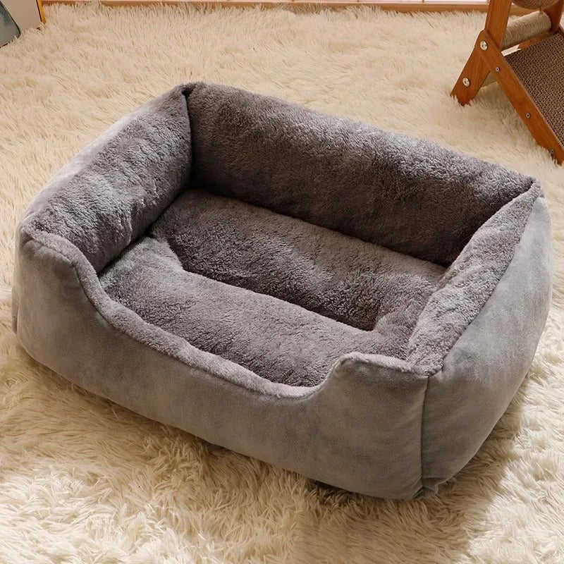 Comfortable Cushioned Cat Bed